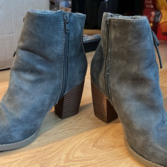 Winter Booties - Picture 4 of 6